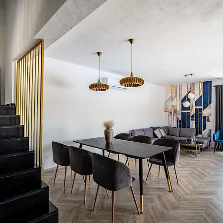Prázdninový dům Ferienhaus Mit Privatpool Fuer 8 Personen Ca 126 Qm In Radosinovci, Dalmatien Norddalmatien